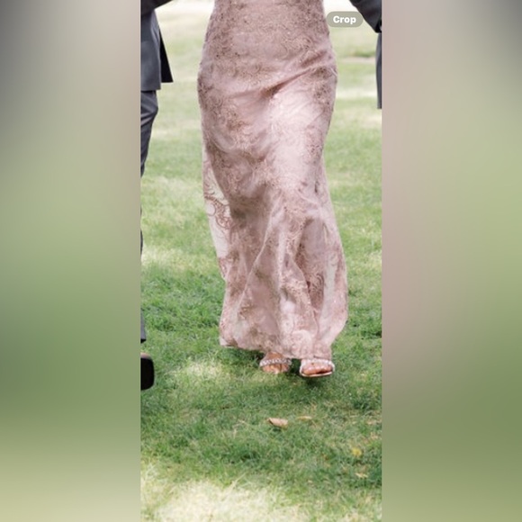 Jade Pink Sleeveless V-Neck Maxi mother of the bride/groom Gown - Picture 5 of 15